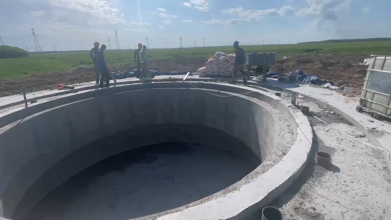 林甸風電項目，應用我公司風機風電灌漿料，進行風電混塔灌漿